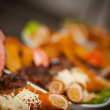 Panzió Halászcsárda étterem és Galambok